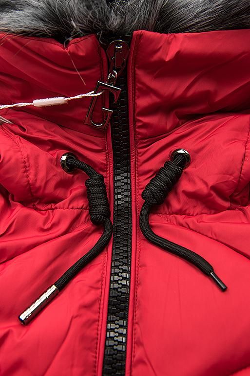 Červená dlouhá prošívaná bunda