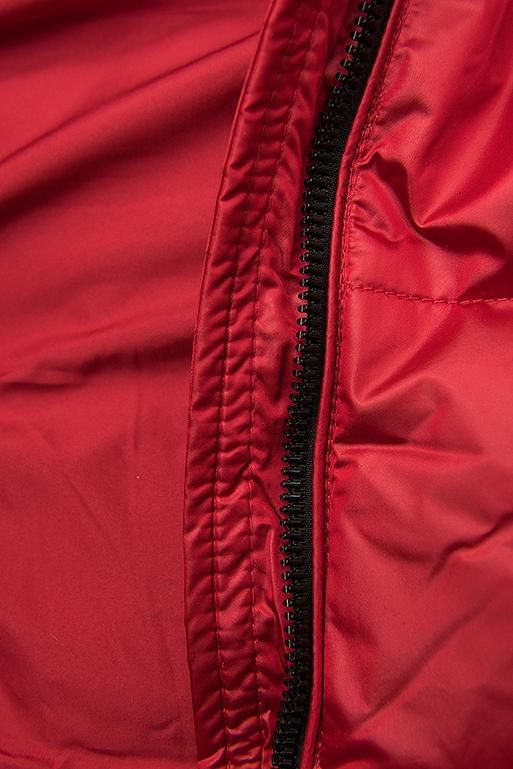 Červená lesklá zimní bunda