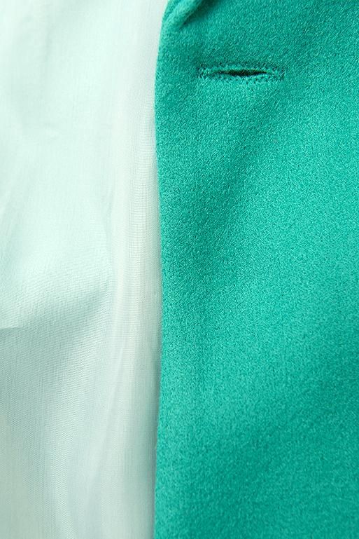 Elegantní podzimní kabát zelený