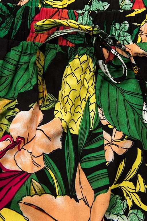 Květinové šortky s krajkou zelené