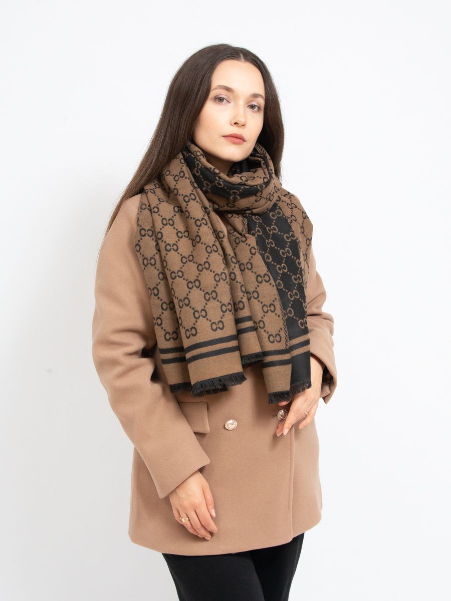 Hnědá vzorovaná šála