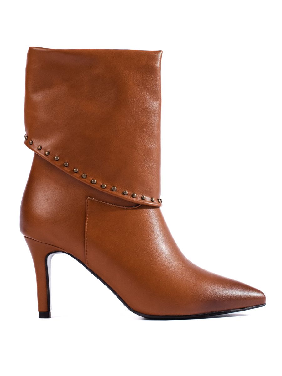 Kotníkové kozačky na jehlovém podpatku hnědé