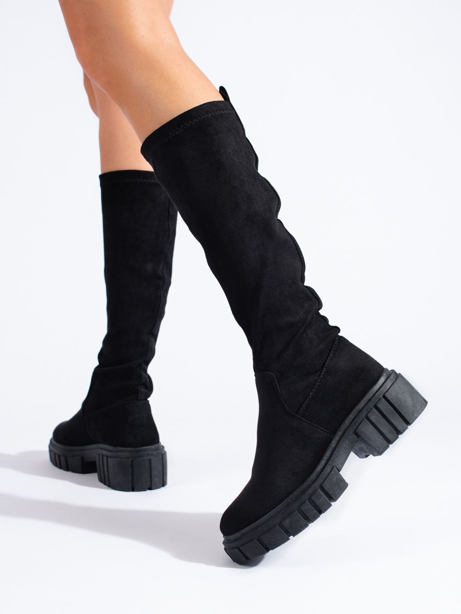 Vysoké semišové kozačky s hrubou podrážkou černé