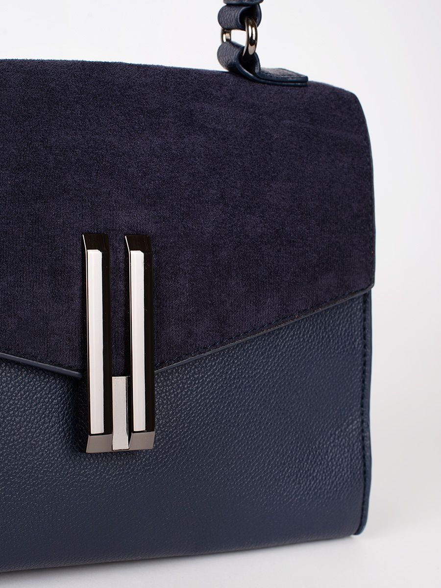 Tmavě modrá elegantní kabelka v semišové kombinaci