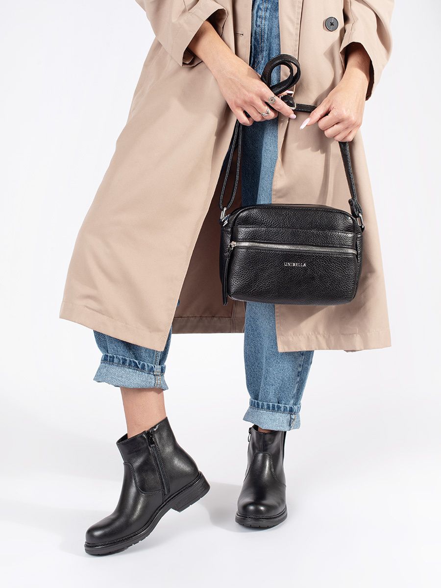 Černé kožené kotníkové kozačky