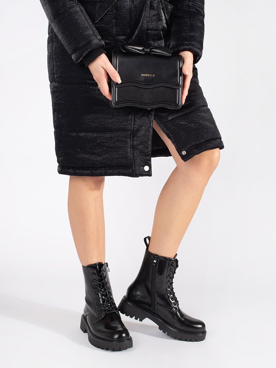 Černé kotníkové boty s platformou