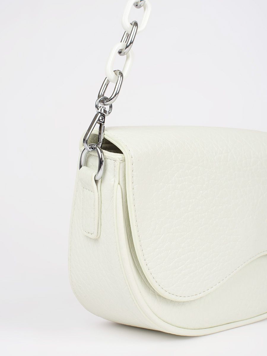 Bílá kabelka na rameno