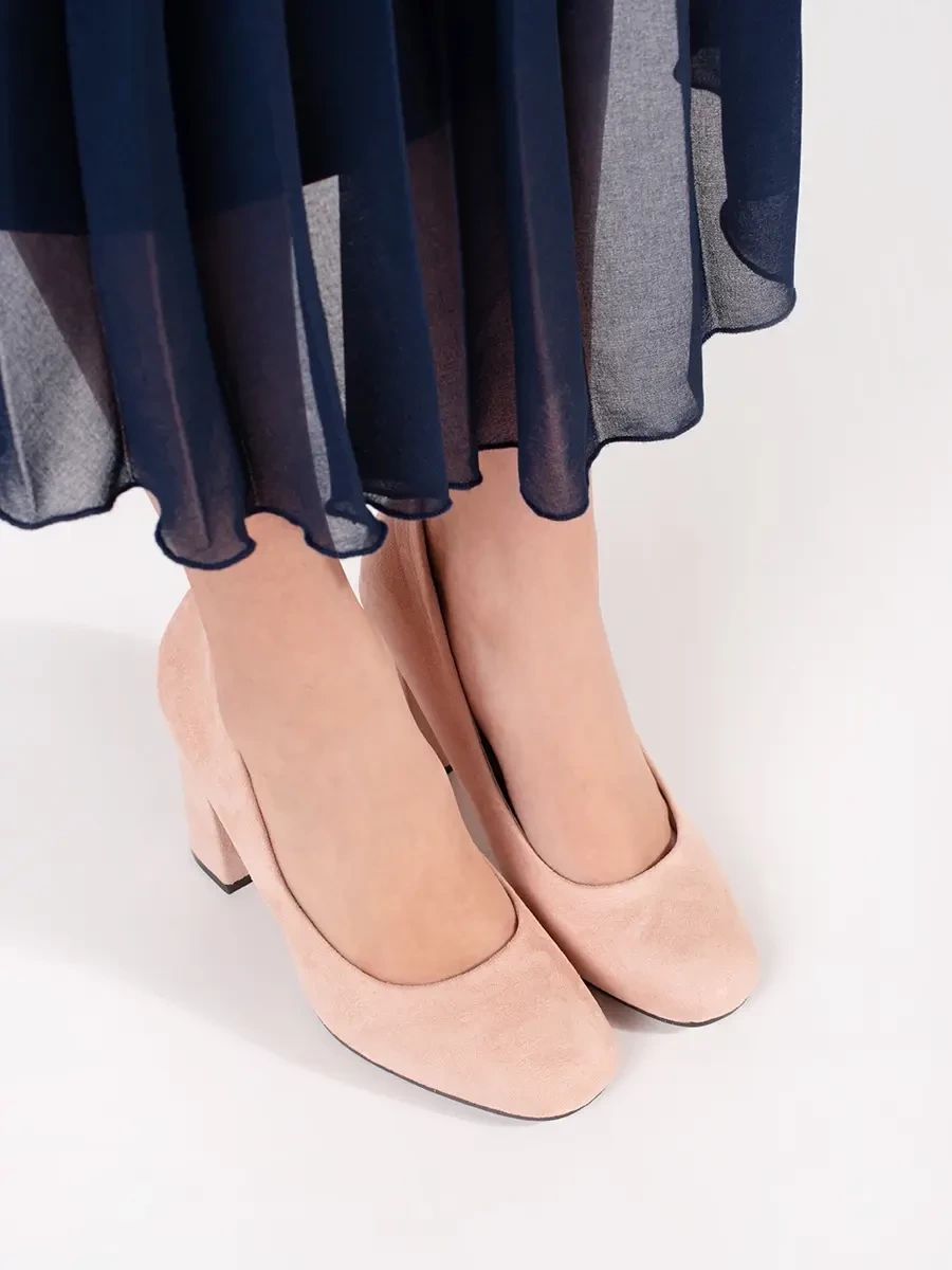 Béžové semišové lodičky na vysokém podpatku