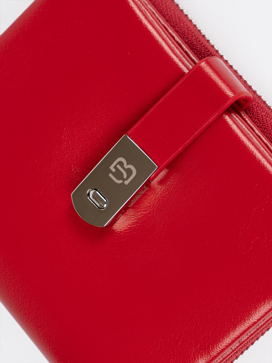 Elegantní červená dámská peněženka