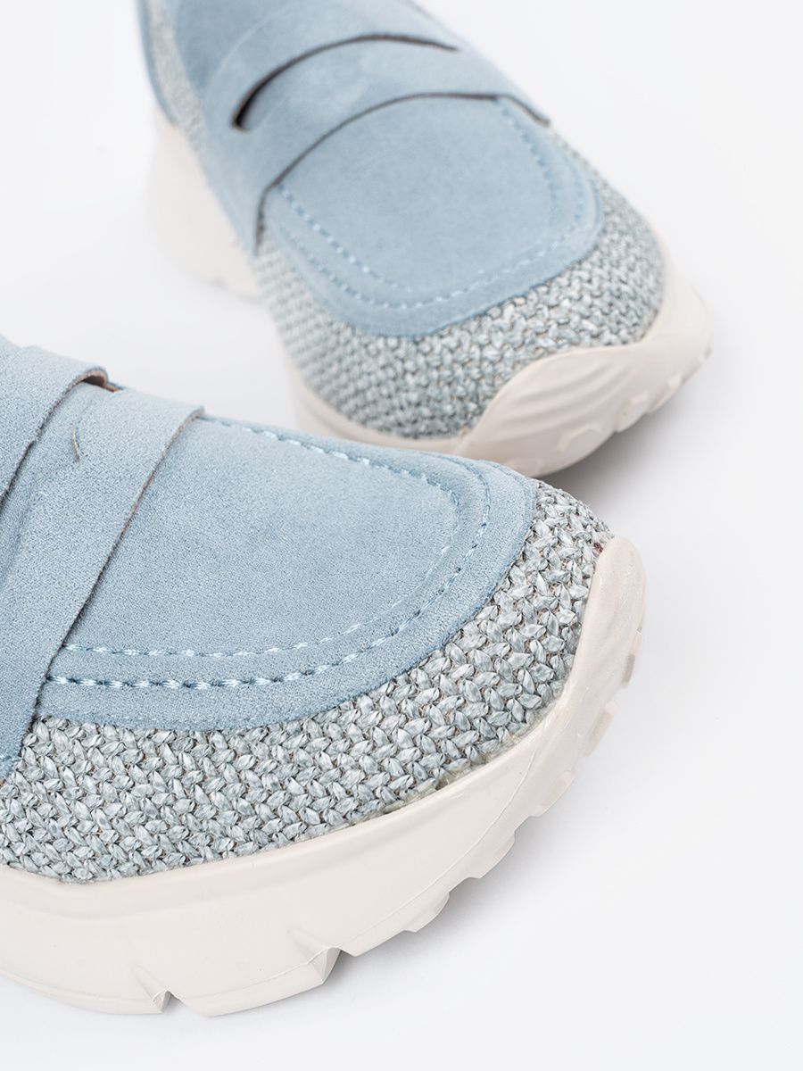 Modré polobotky na hrubé podrážce