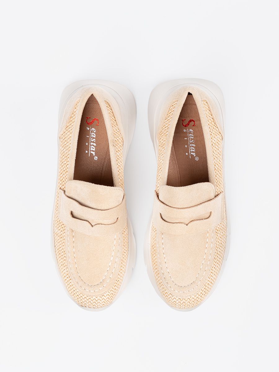 Světle béžové polobotky na hrubé podrážce