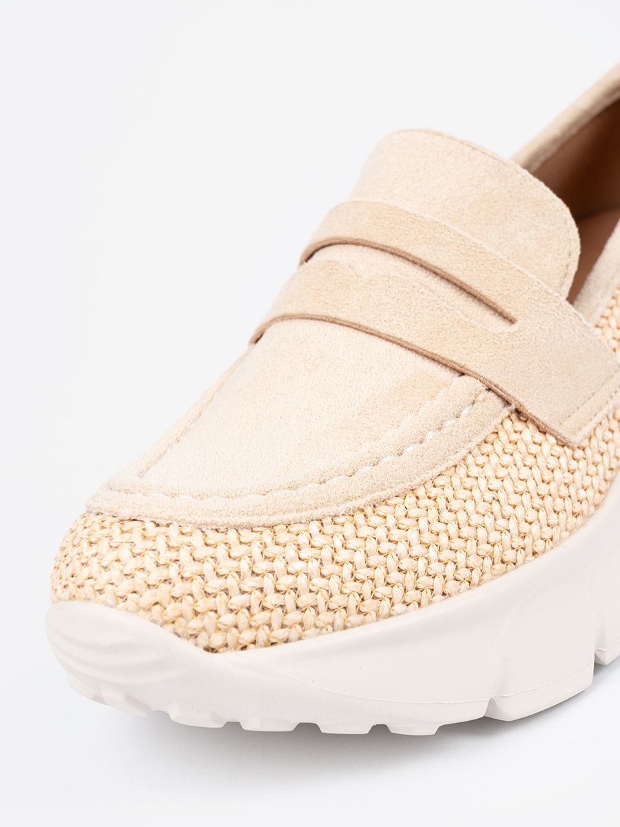 Světle béžové polobotky na hrubé podrážce