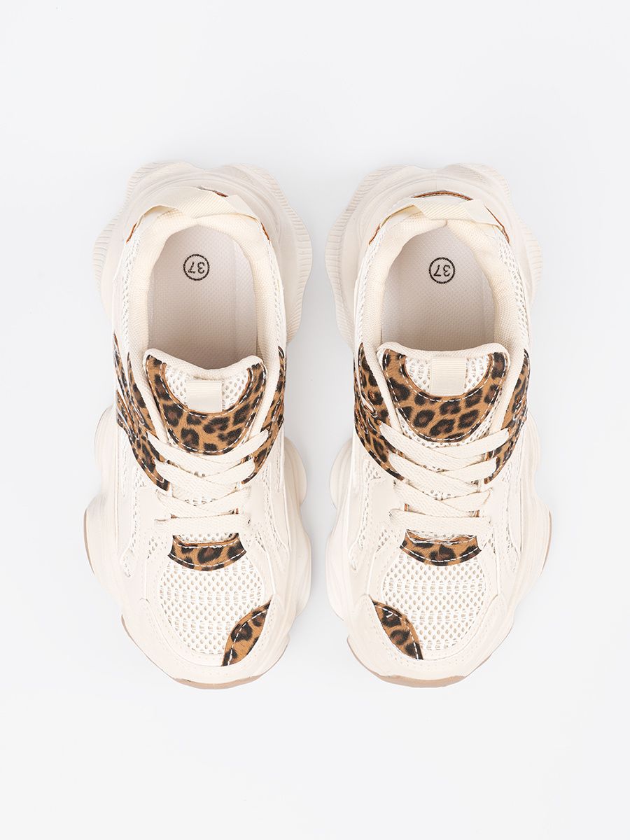 Sneakersy s hrubou podrážkou v animal vzoru
