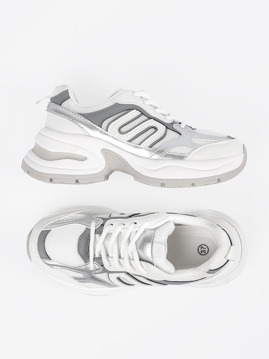 Bílé dámské sneakersy se stříbrnými detaily