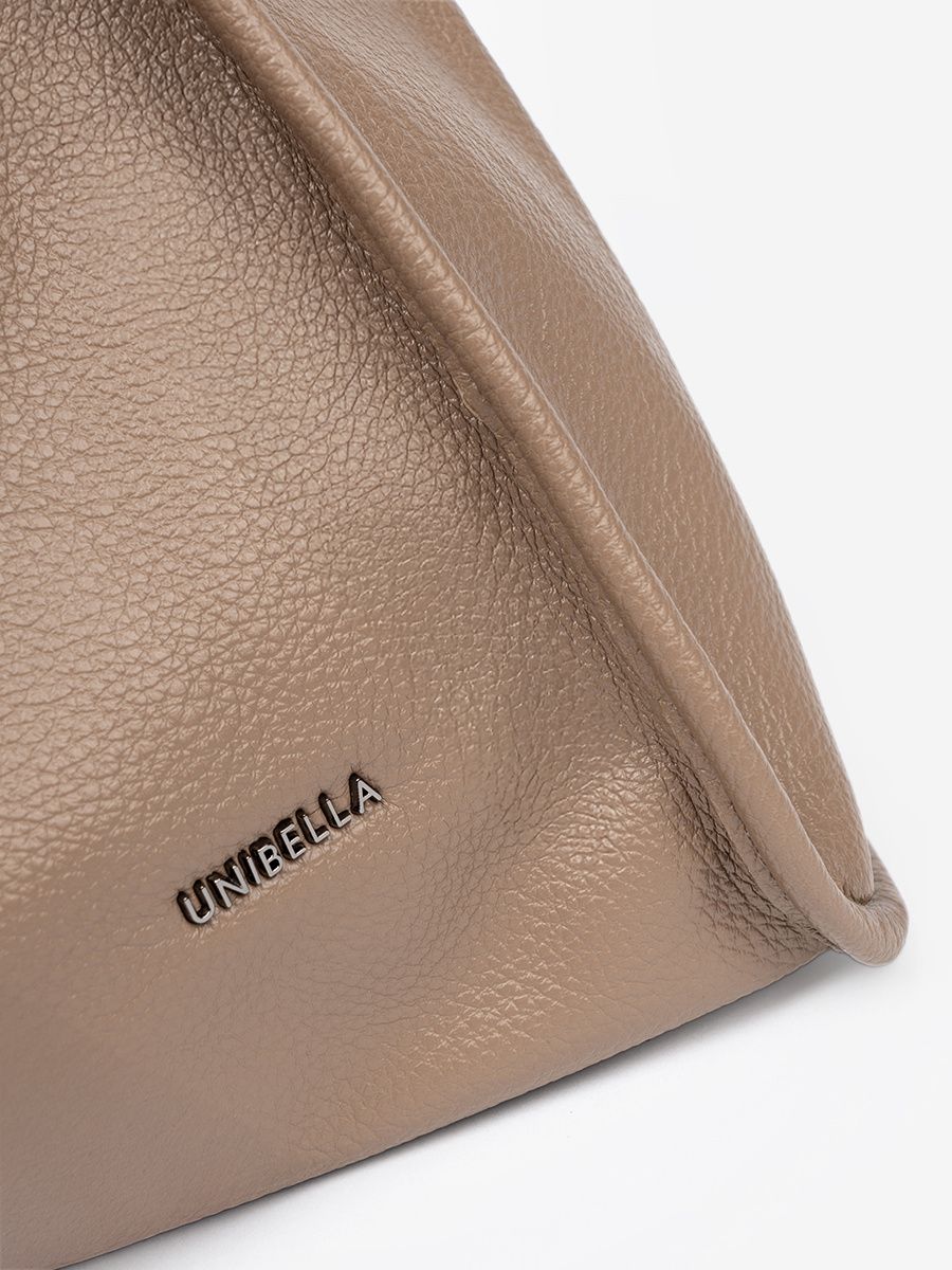 Klasická béžová kabelka přes rameno