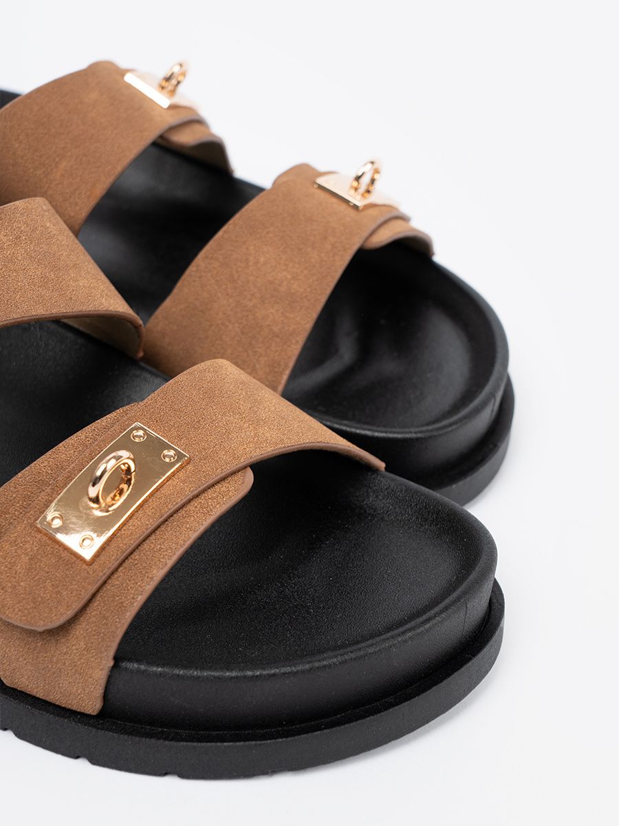 Hnědé dámské pantofle se zlatými detaily