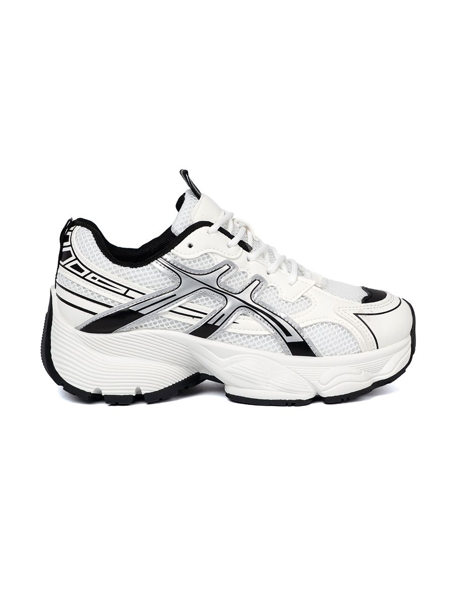 Bílo-černé pohodlné sneakersy se síťovinou