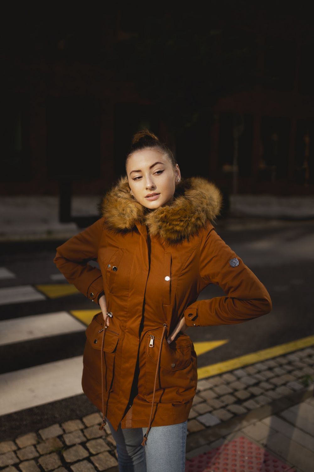 Khaki parka s odnímatelným futrem a kožešinou