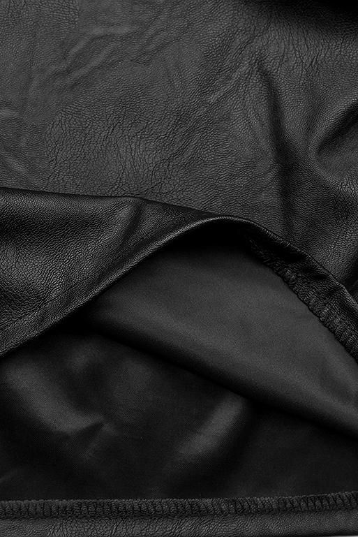 Černé koženkové šaty