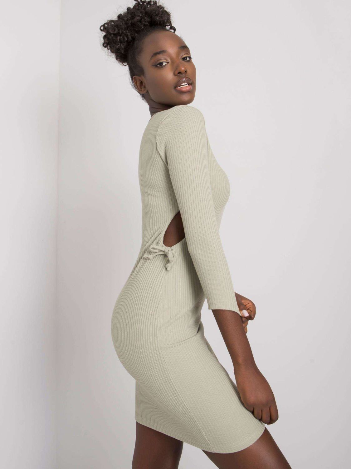 Mentolové pruhované mini šaty