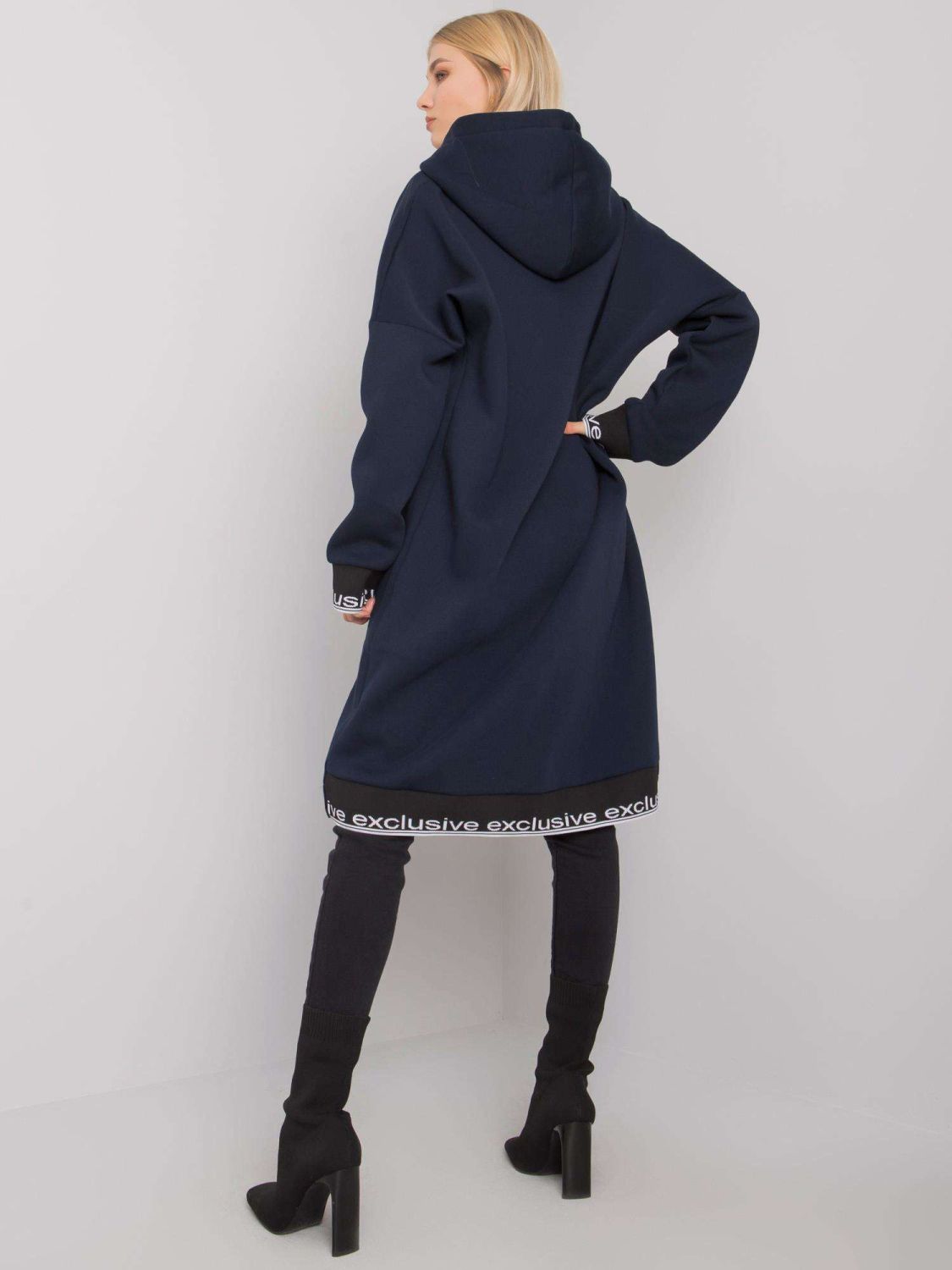 Tmavě modrá dámská rozepínací mikina