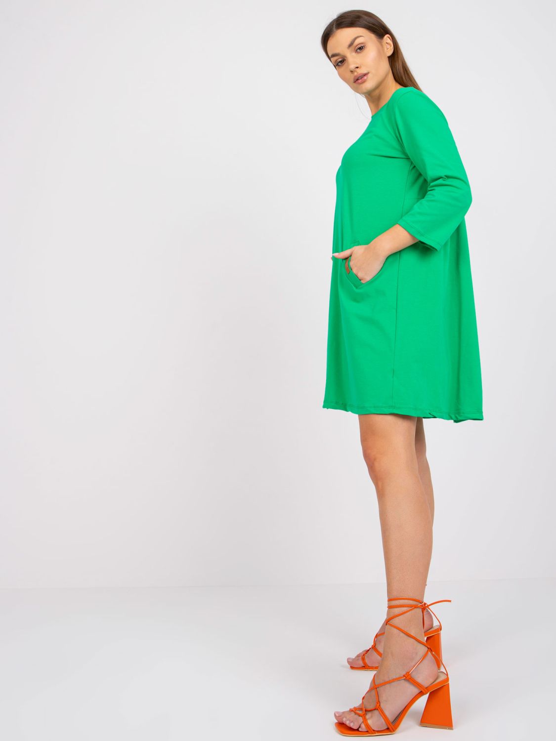 Oversize zelené šaty