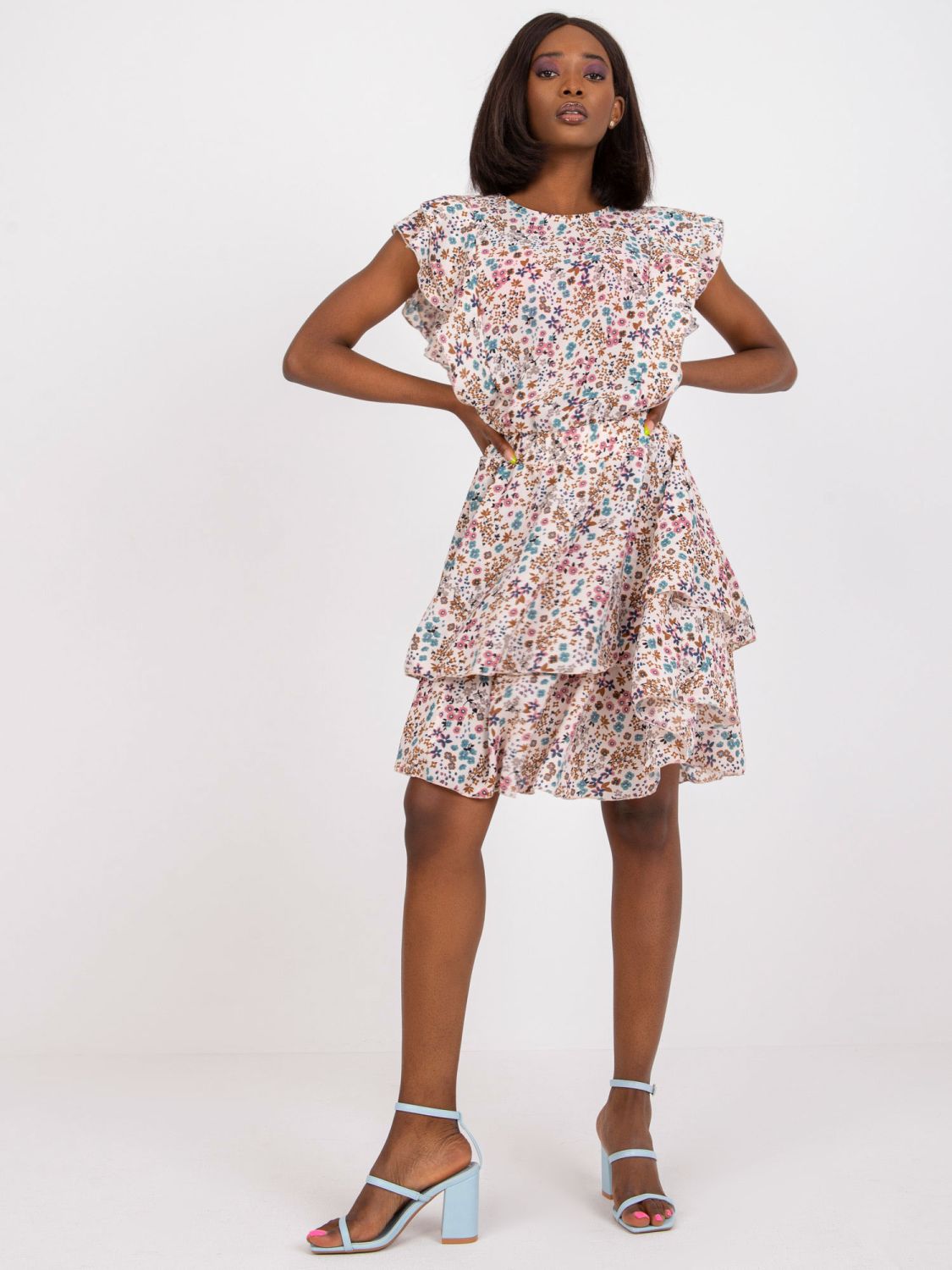 Béžové květinové šaty