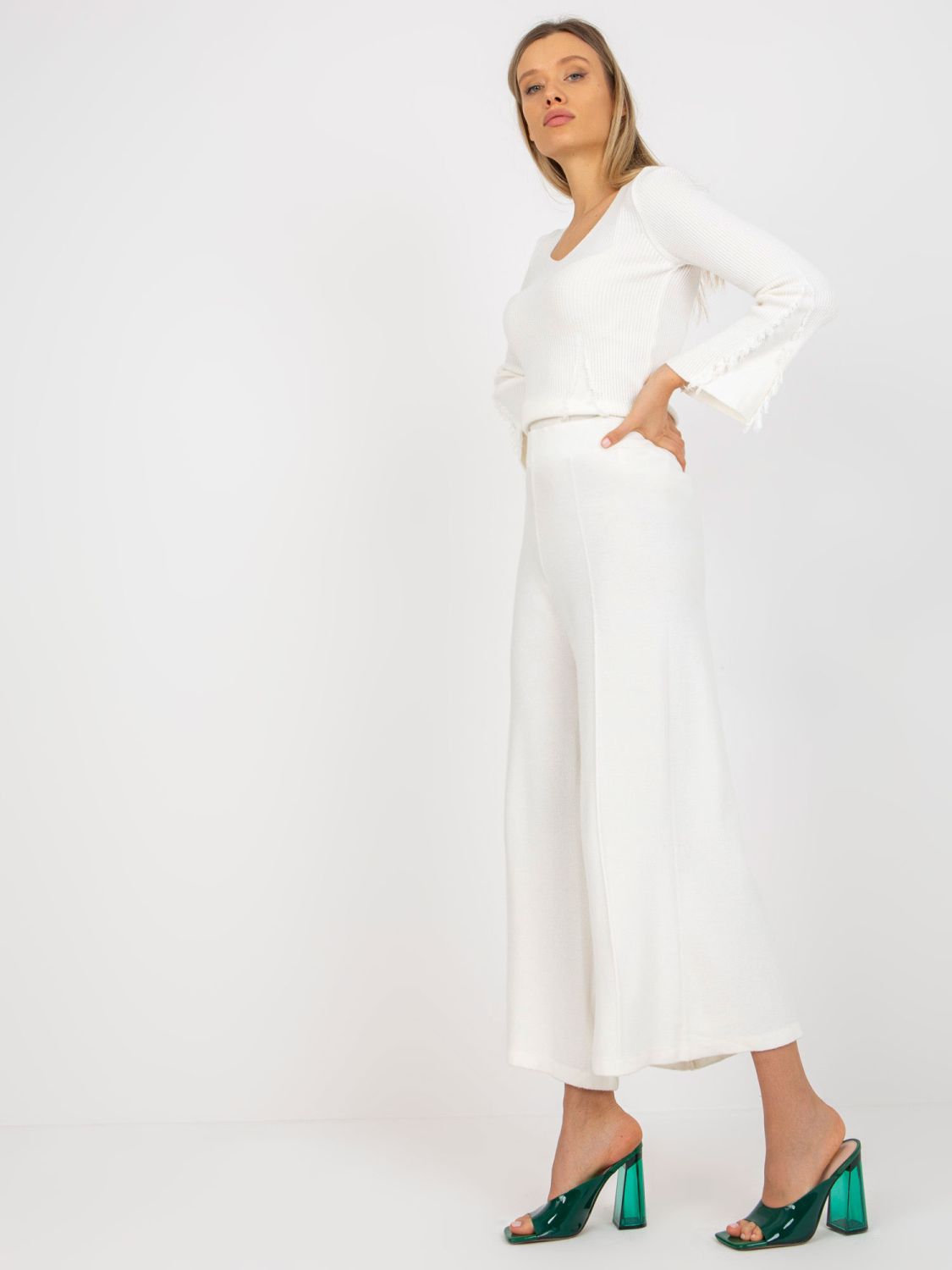 Ecru široké pletené kalhoty s vysokým pasem