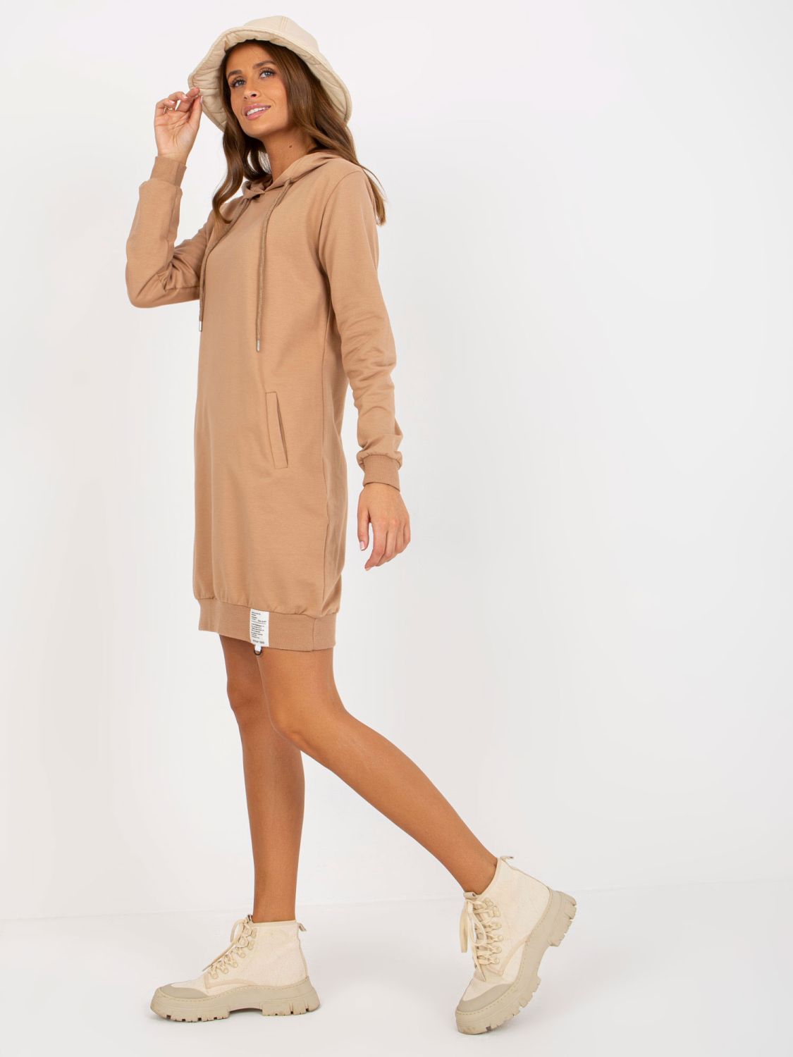 Camel hnědé teplákové šatys kapucí