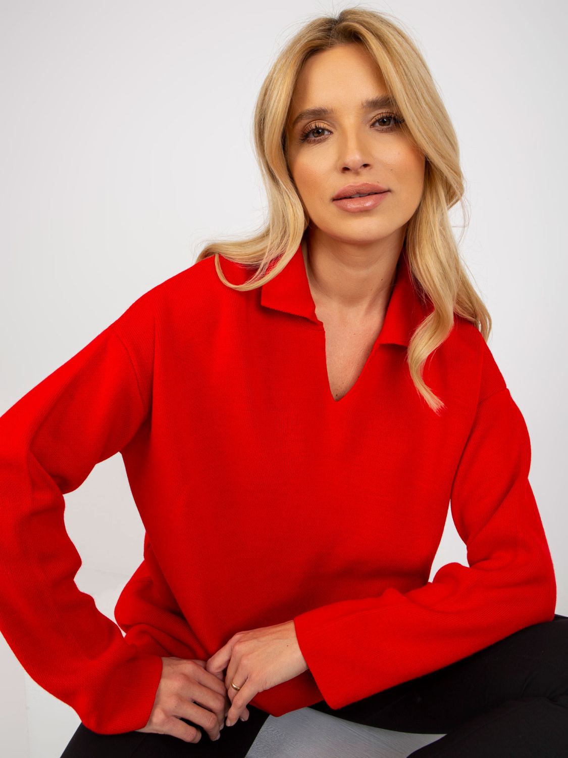 Červený dlouhý oversize svetr s límečkem RUE PARIS