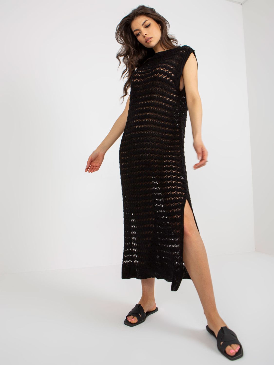 Černé ažurové maxi šaty bez rukávů