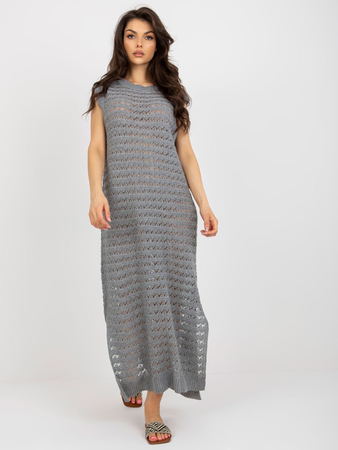 Šedé letní maxi šaty z pleteniny