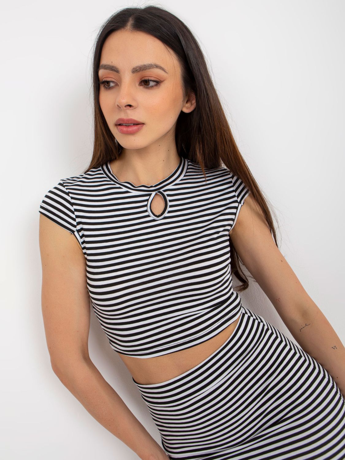 Černo-bílý letní komplet