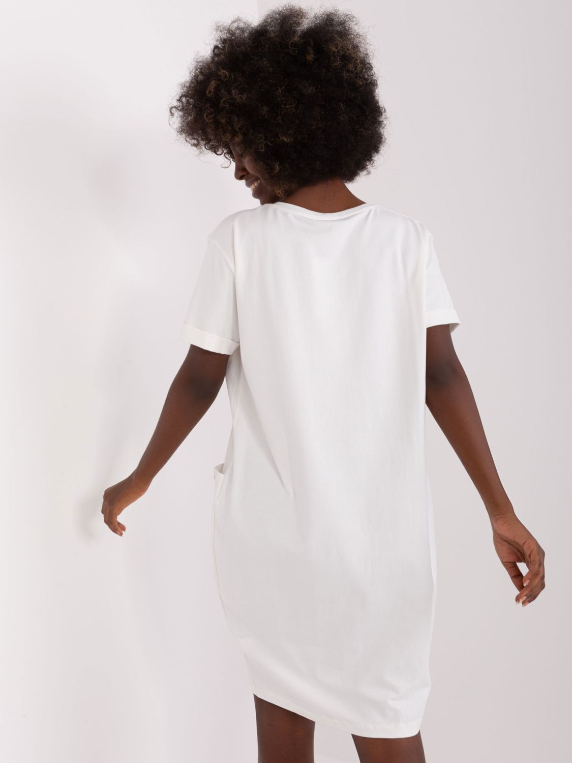 Ecru basic bavlněné šaty s kapsami