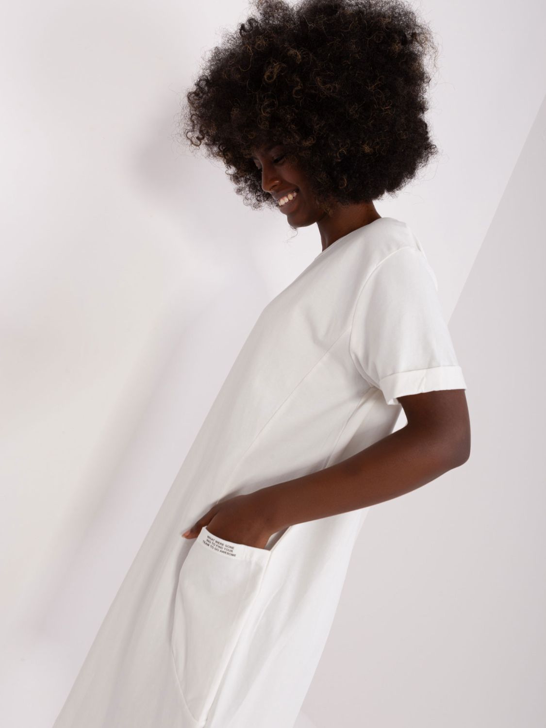 Ecru basic bavlněné šaty s kapsami