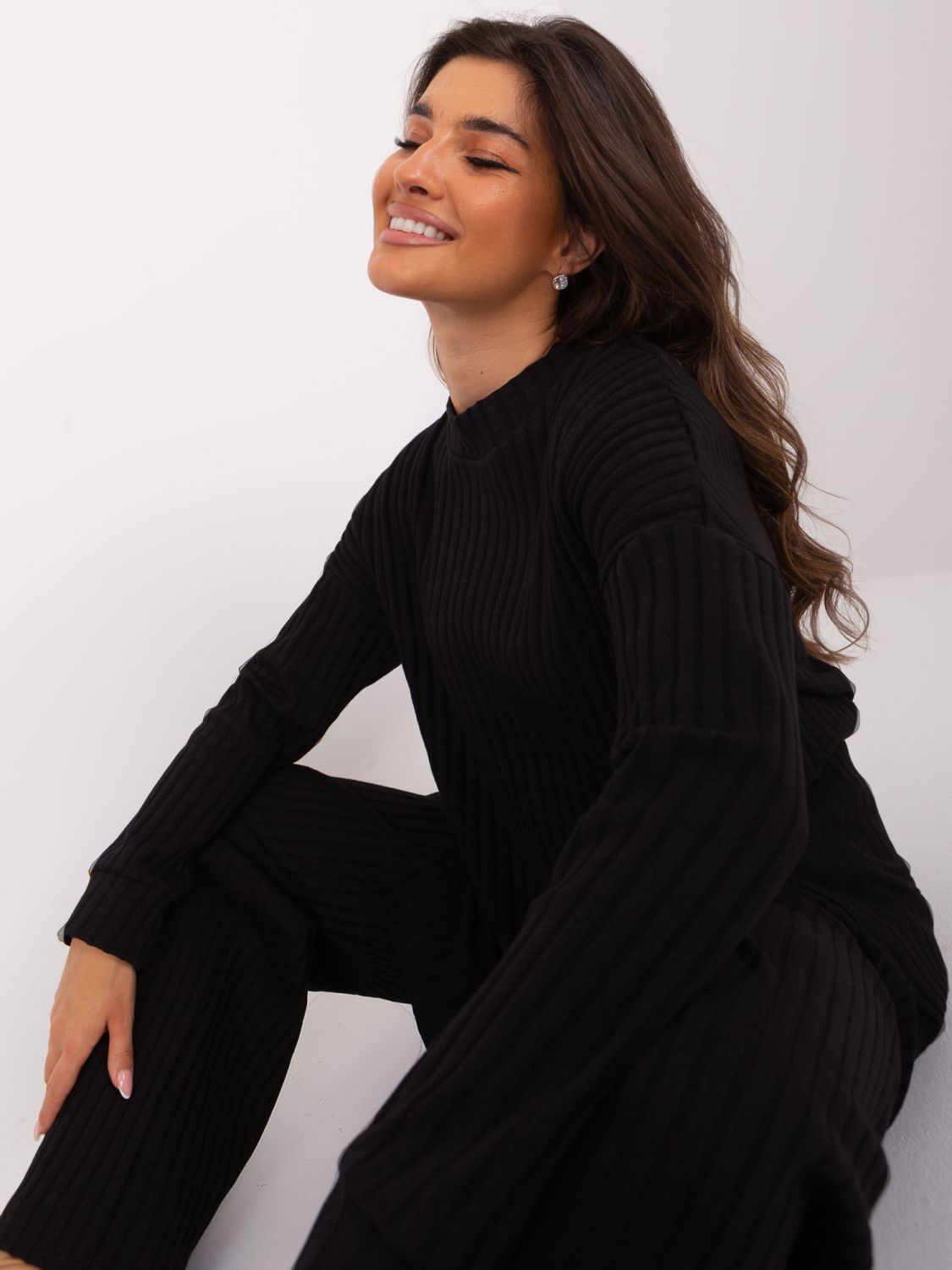 Stylový černý komplet