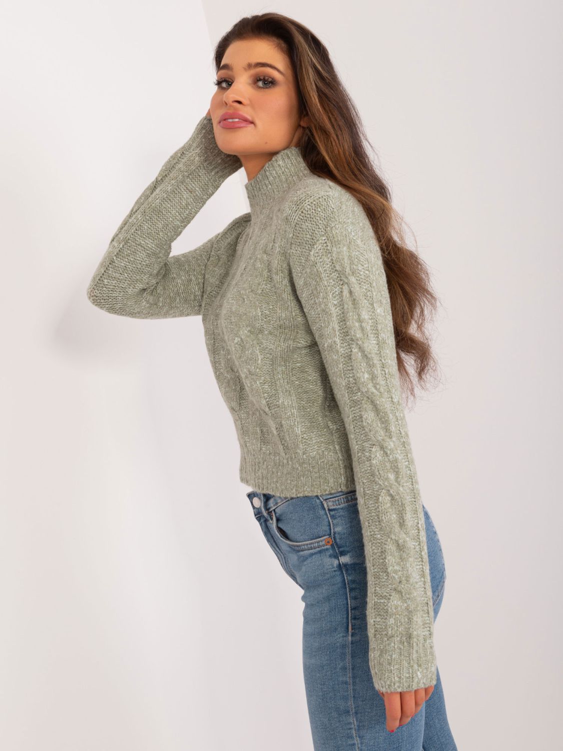 Pohodlný svetr s dlouhým rukávem v pistáciové barvě