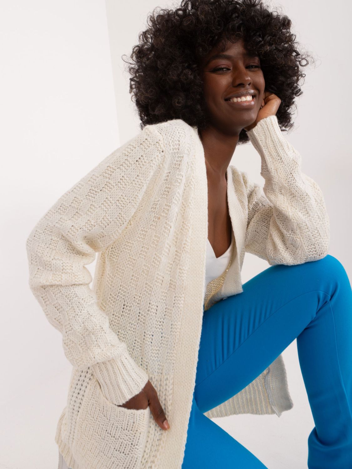 Stylový ecru kardigan