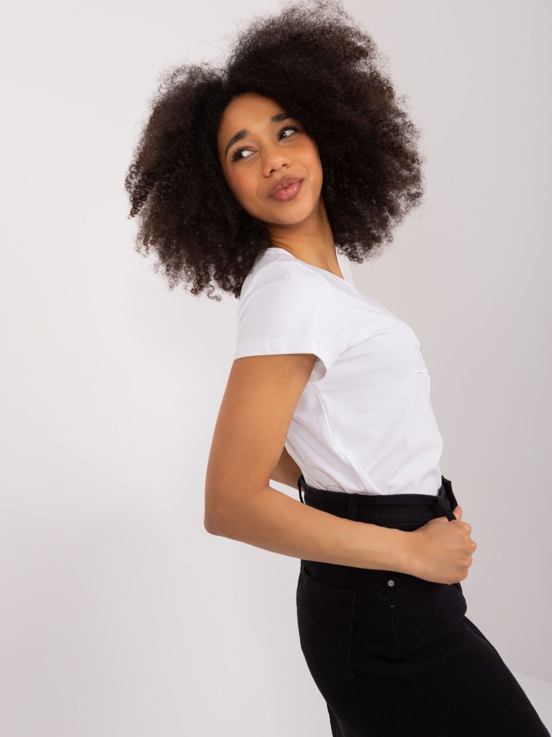 Bílé tričko s aplikací