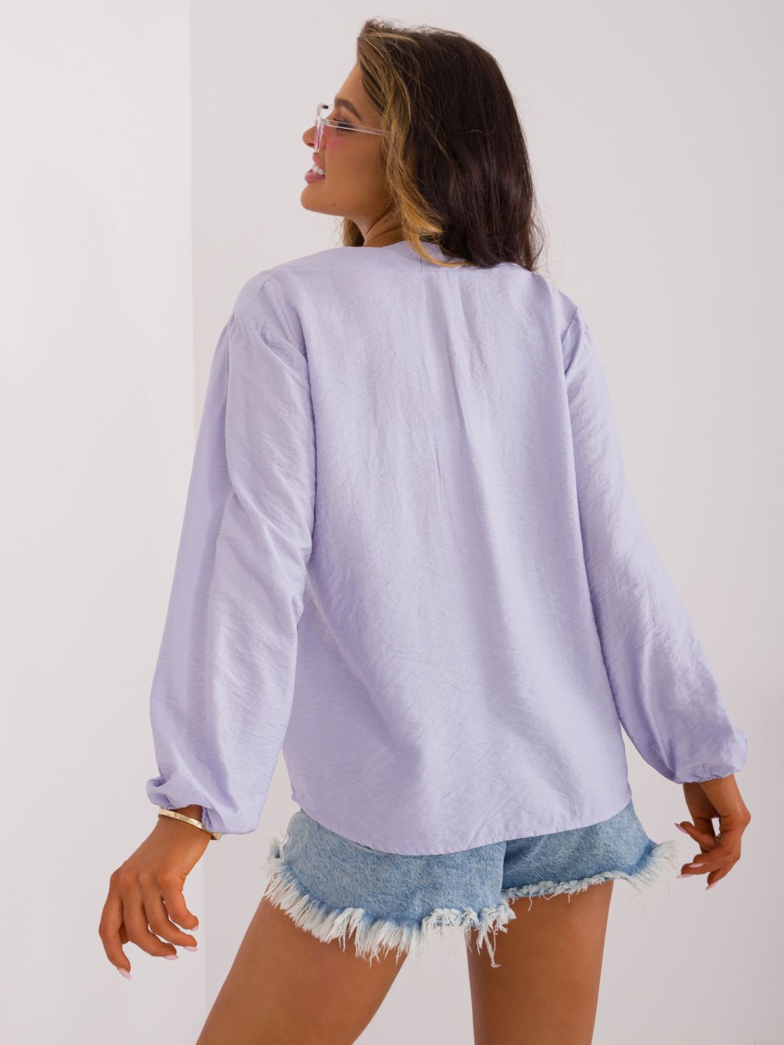 Stylová modrá halenka s dlouhým rukávem