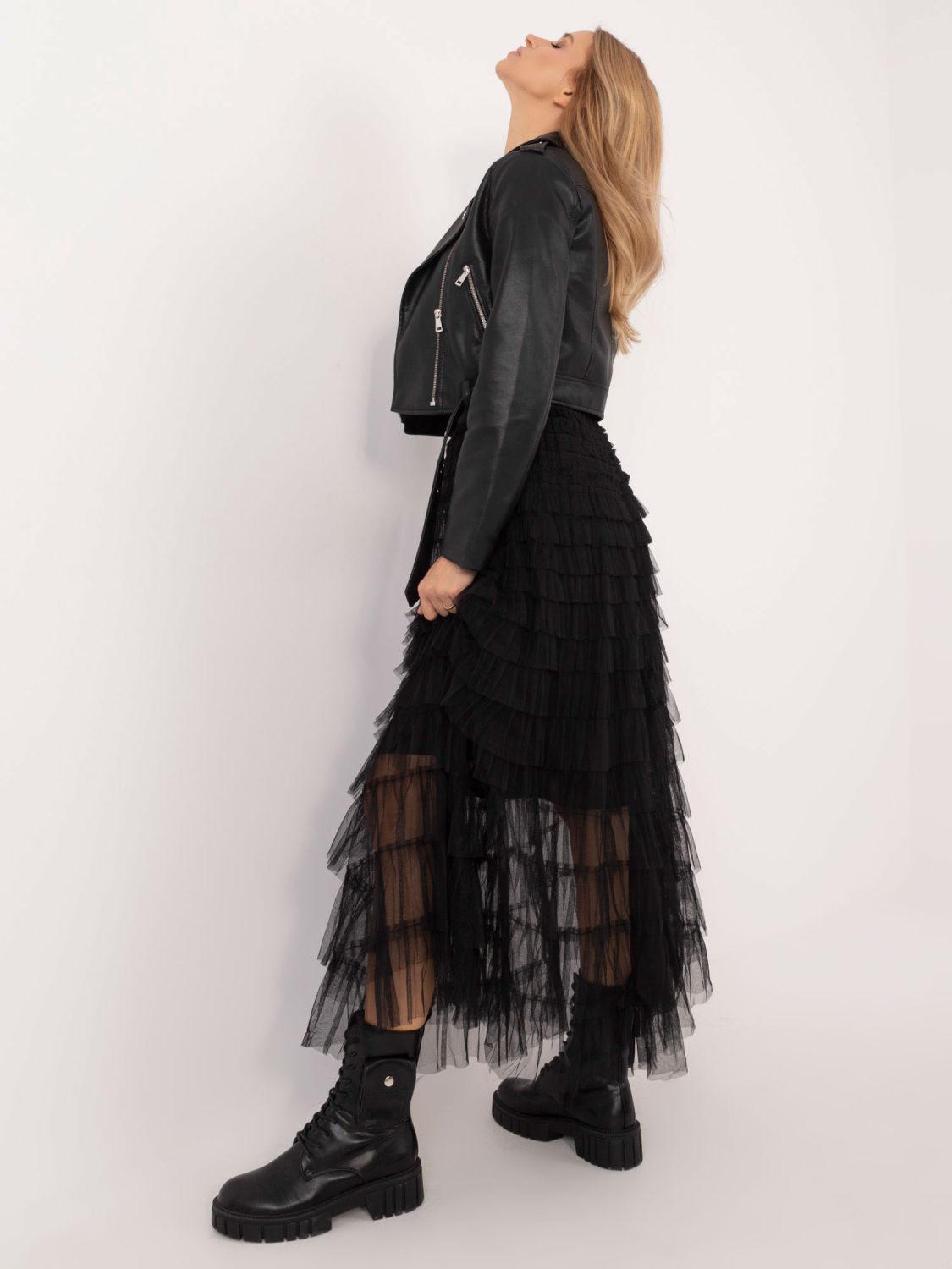 Elegantní černá sukně z tylu