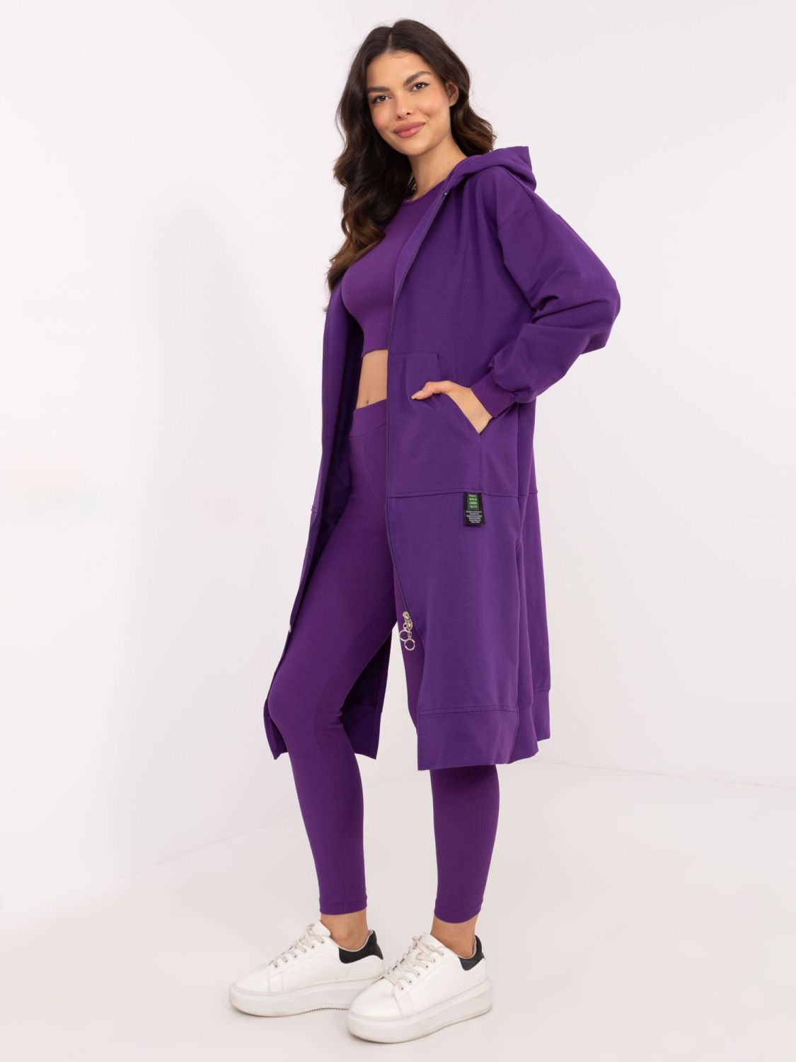 Stylový komplet v tmavě fialové
