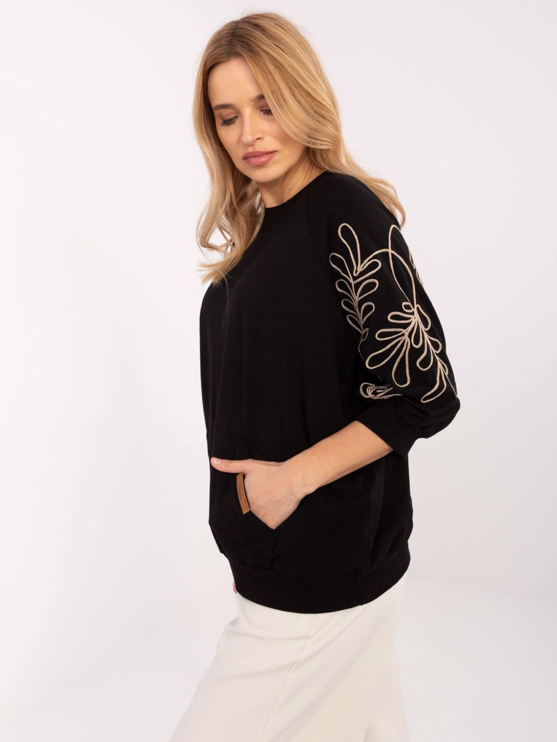 Stylová černá blůza s 3/4 rukávem