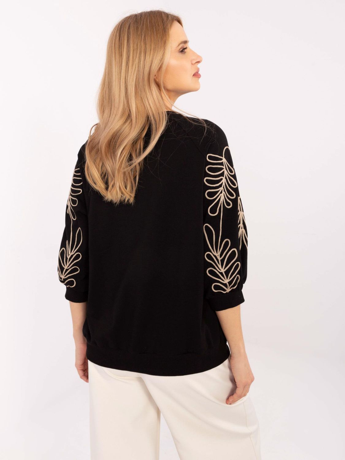 Stylová černá blůza s 3/4 rukávem