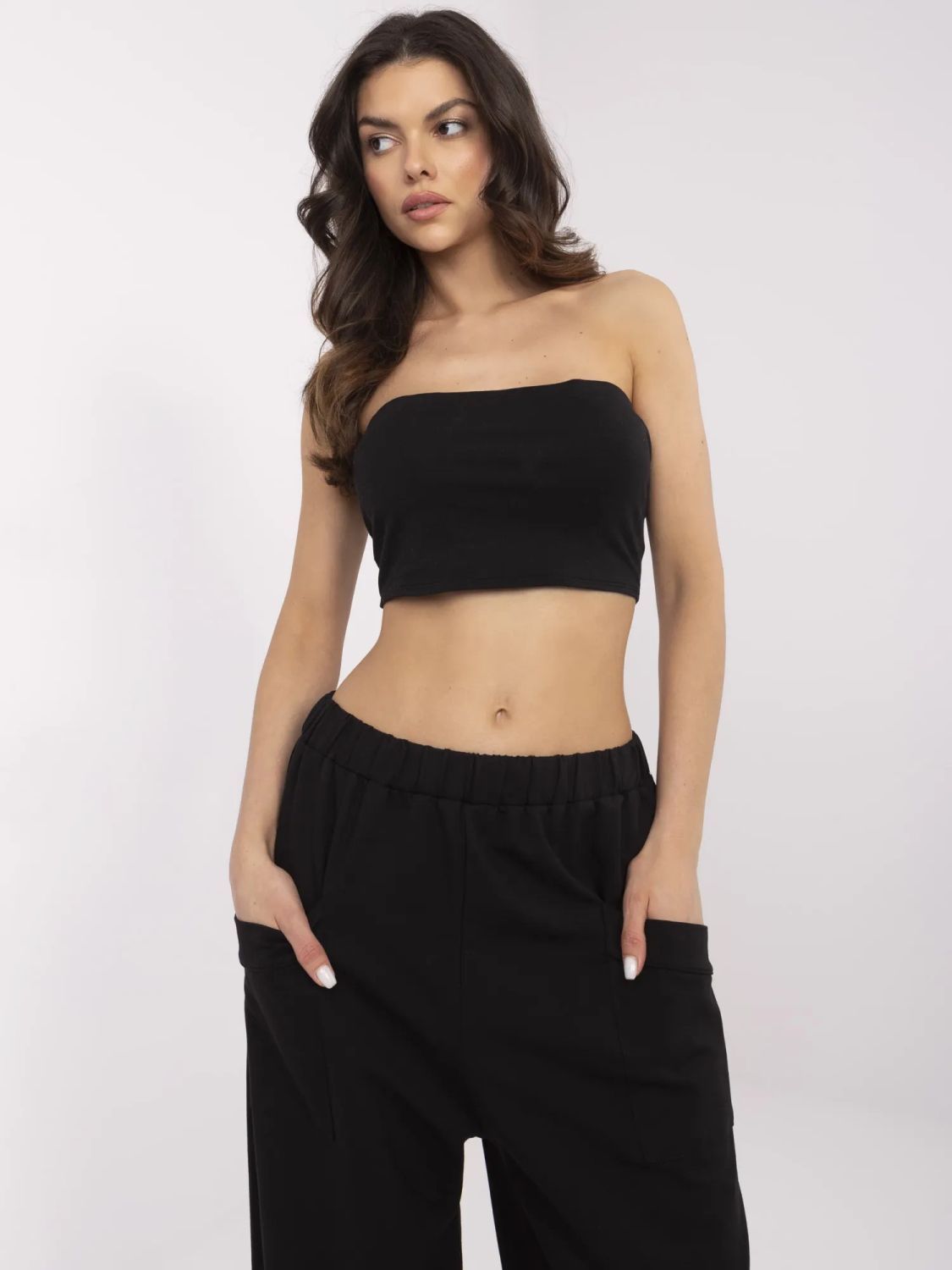 Stylové černé sportovní kalhoty