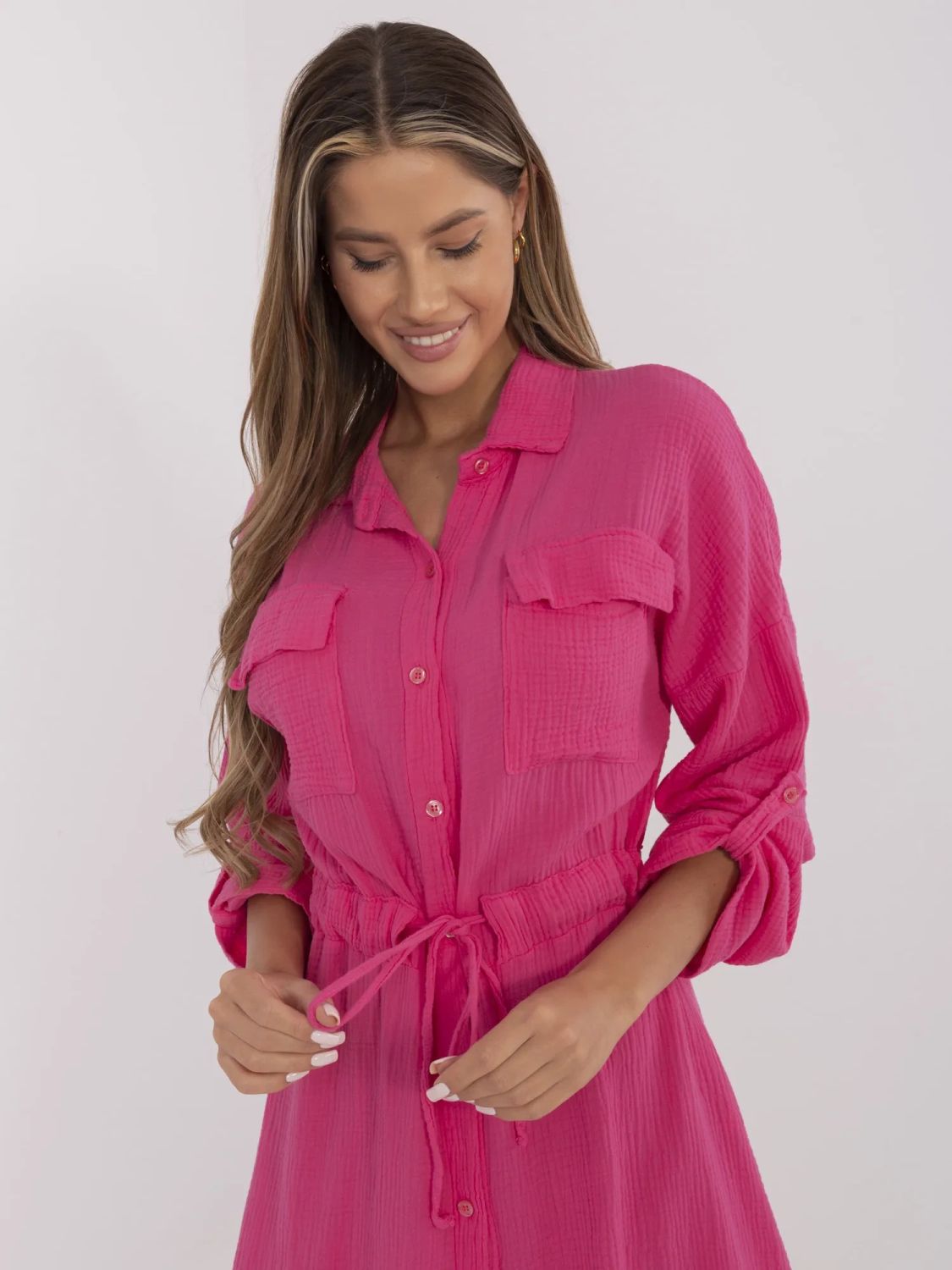 Růžové mušelínové šaty