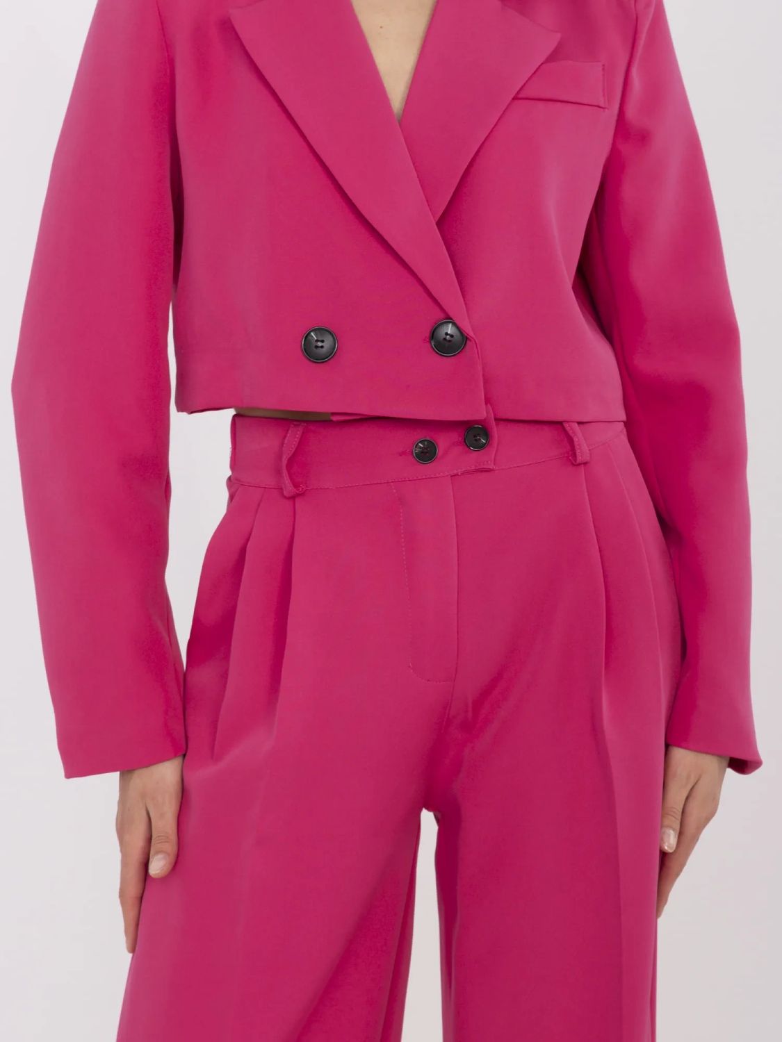 Elegantní komplet v růžové barvě
