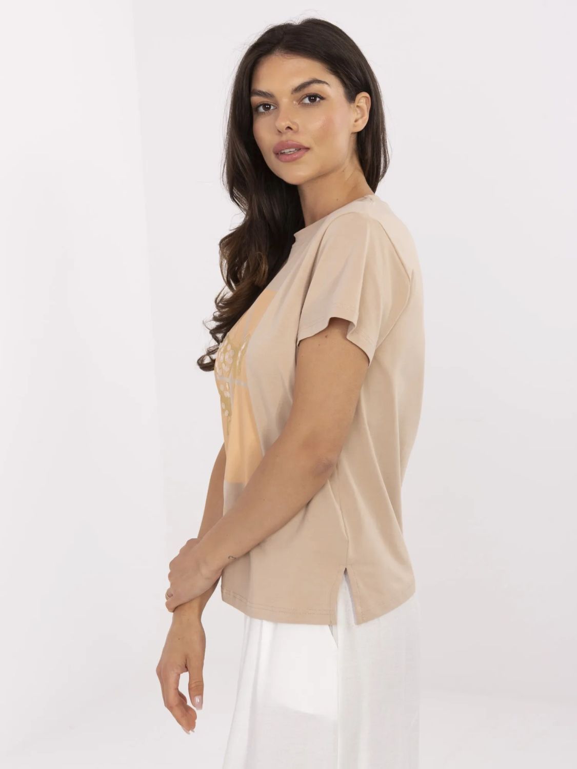 Stylové tričko s aplikací