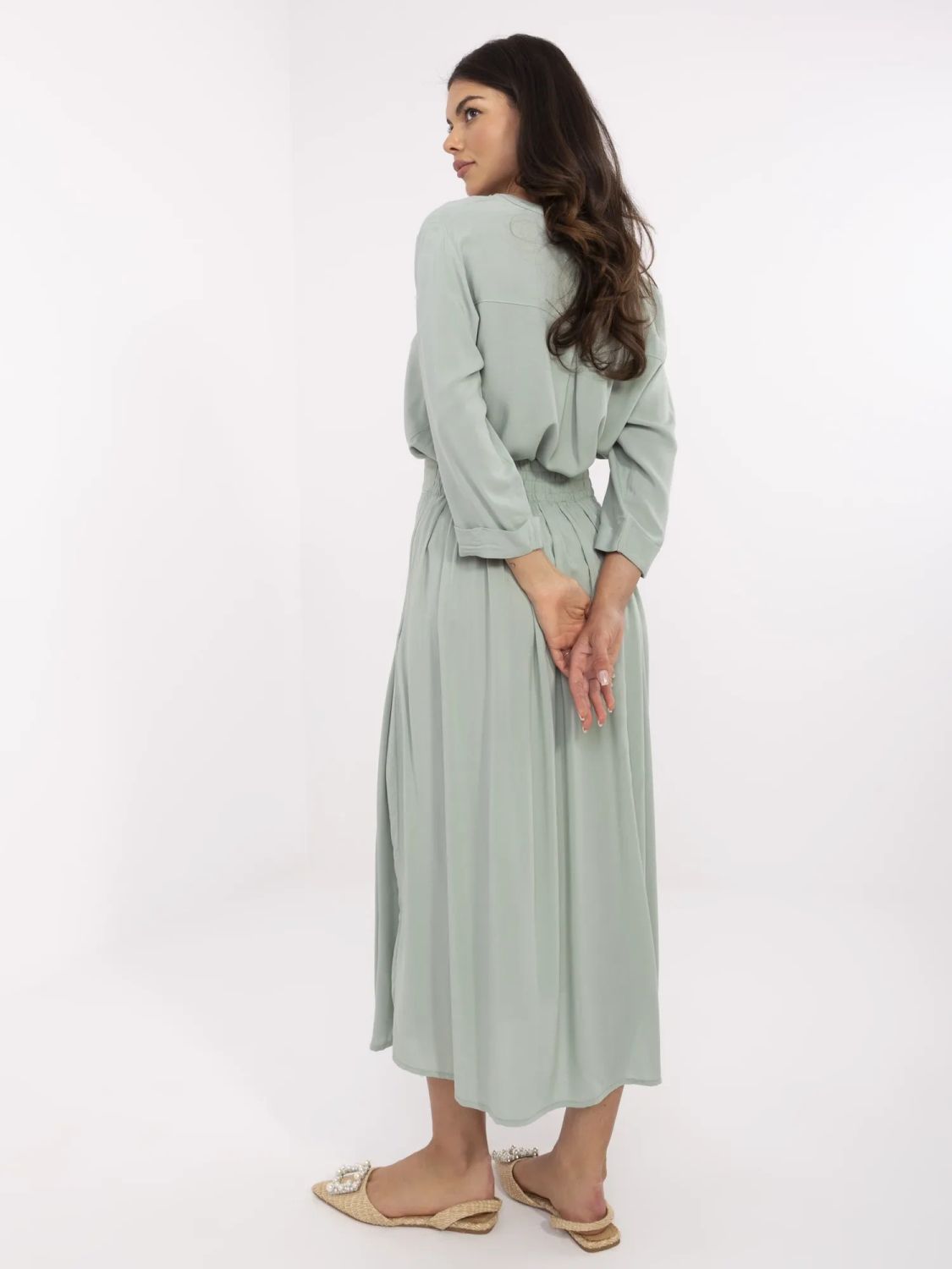 Midi sukně v pistáciové barvě