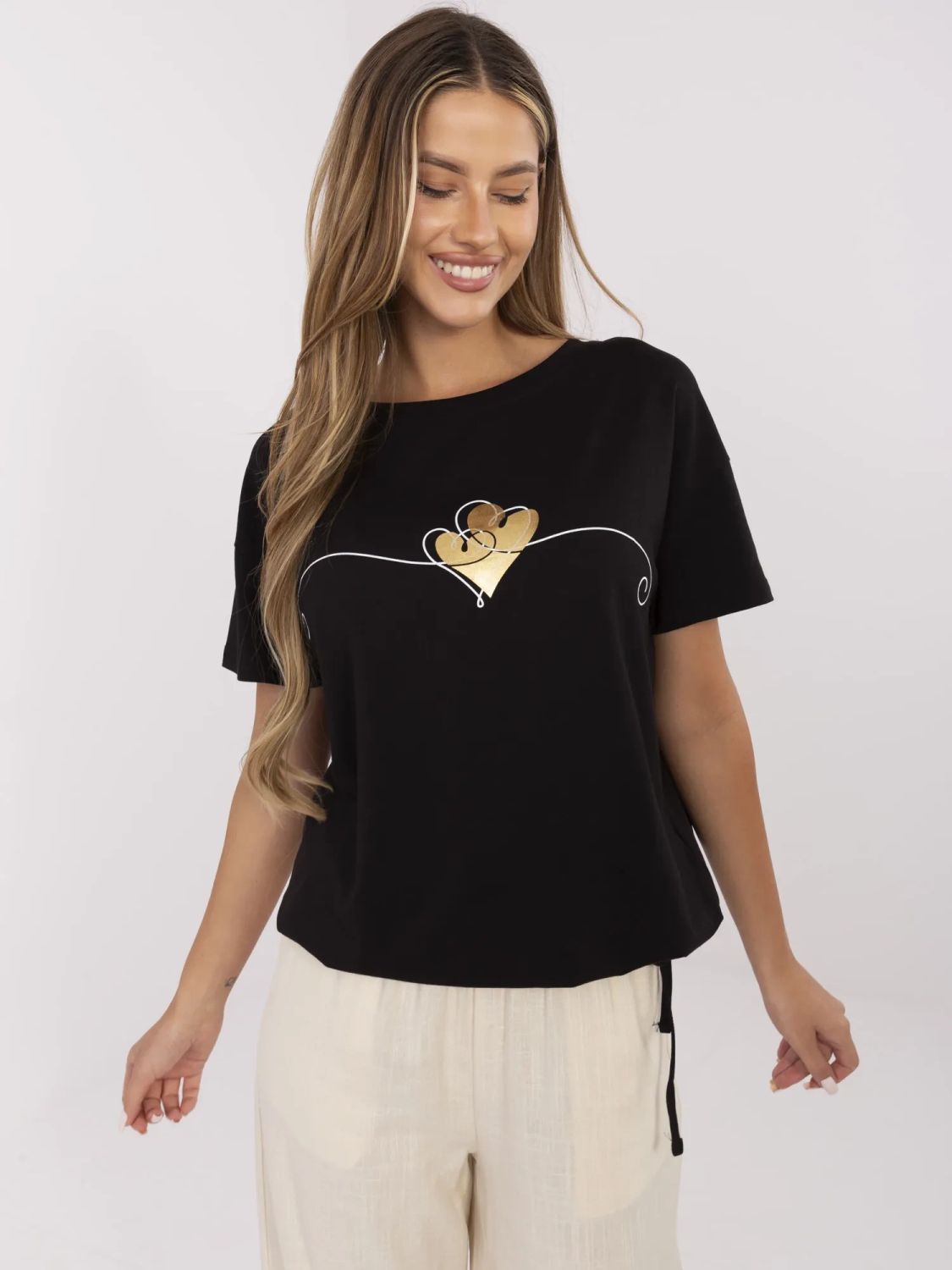 Stylové černé tričko s krátkým rukávem